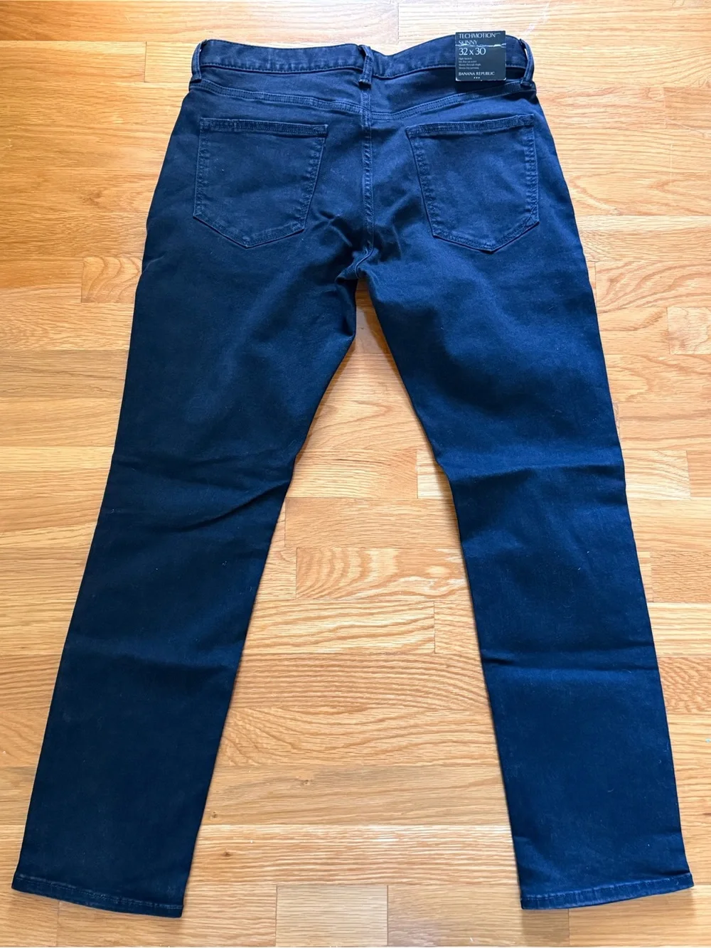 NWT Banana Republic Men’s Techmotion Skinny Jeans